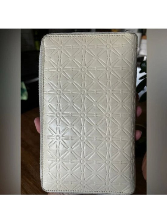 Comme des Garcons Handbags - Comme des Garçons Star Embossed Leather Large Zip Wallet